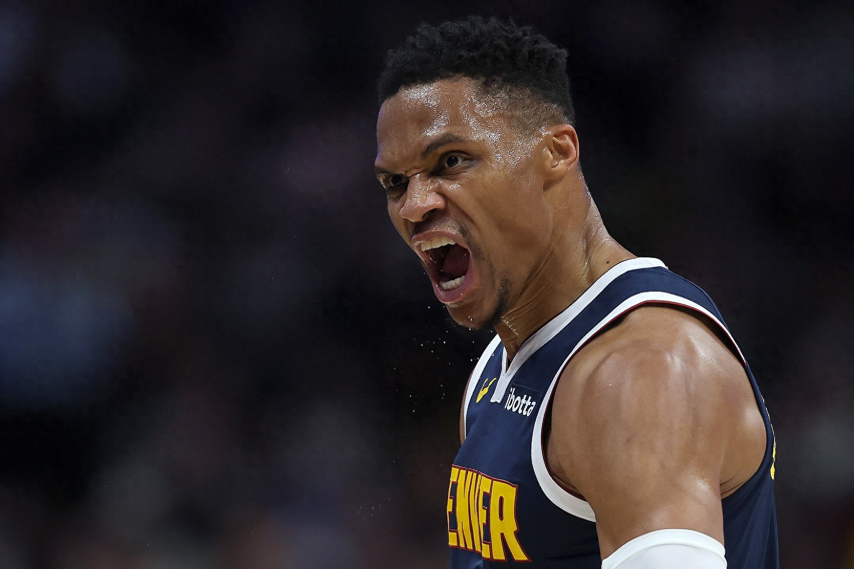 威少狂砍绝杀战胜分,勇士迎来新赛季高光! 威少狂砍绝杀战胜分,勇士迎来新赛季高光!